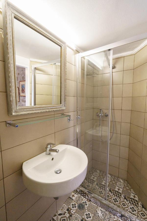 Sparrow Apartments Đảo Hydra Ngoại thất bức ảnh